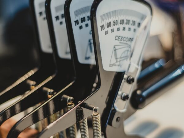 Plicômetro clínico na rotina do nutricionista: como integrar a avaliação de dobras cutâneas ao atendimento?